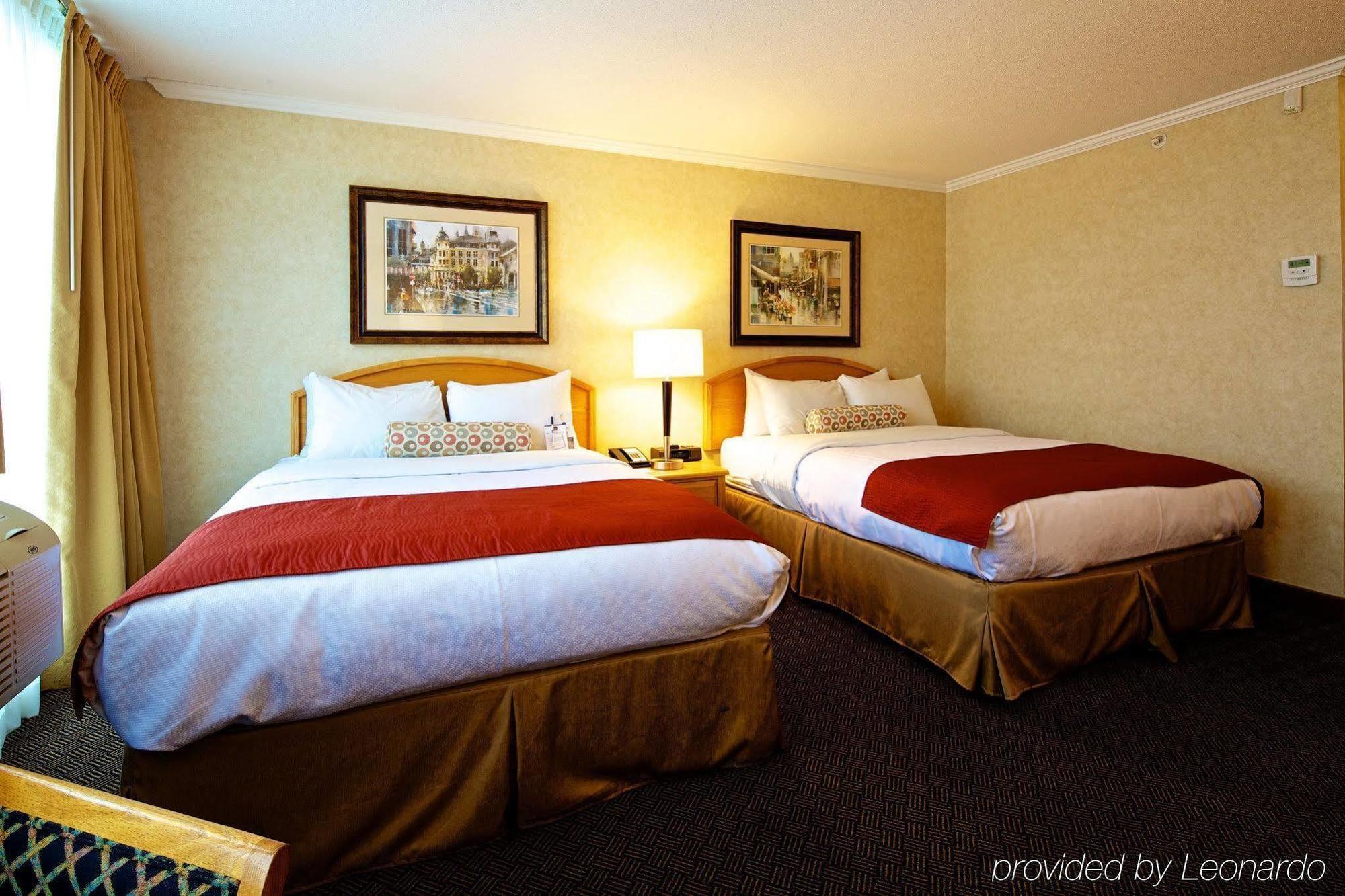 Grand Park Hotel & Suites Downtown Vancouver, Ascend Hotel Collection Екстериор снимка